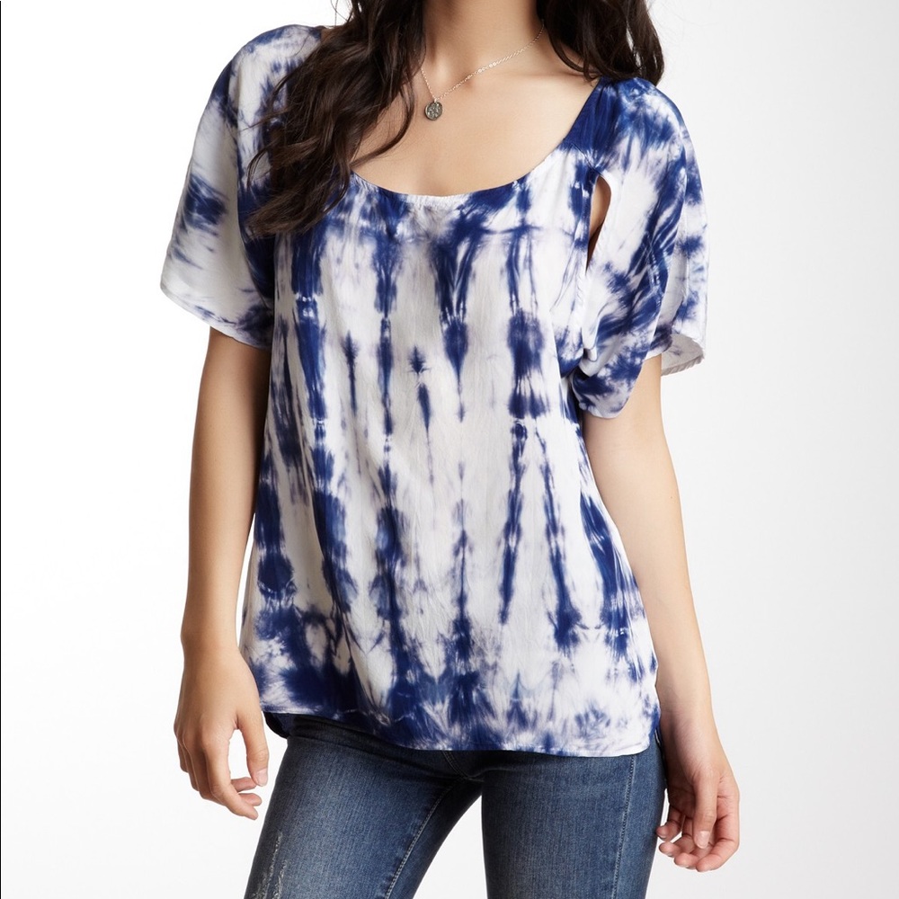 Gypsy05 Jade Open Arm Silk Tee